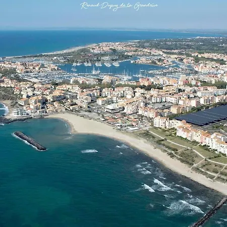 Apartman T3 Climatise 40m2 Piscine Parking Prive 2 Secteur Falaises 50 M De La Proche Centre-port 4 Personnes *