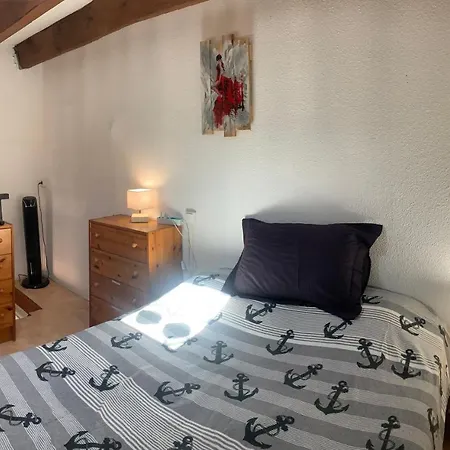 T3 Climatise 40m2 Piscine Parking Prive 2 Secteur Falaises 50 M De La Proche Centre-port 4 Personnes Agde